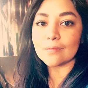 Meet your Posher, Carolina